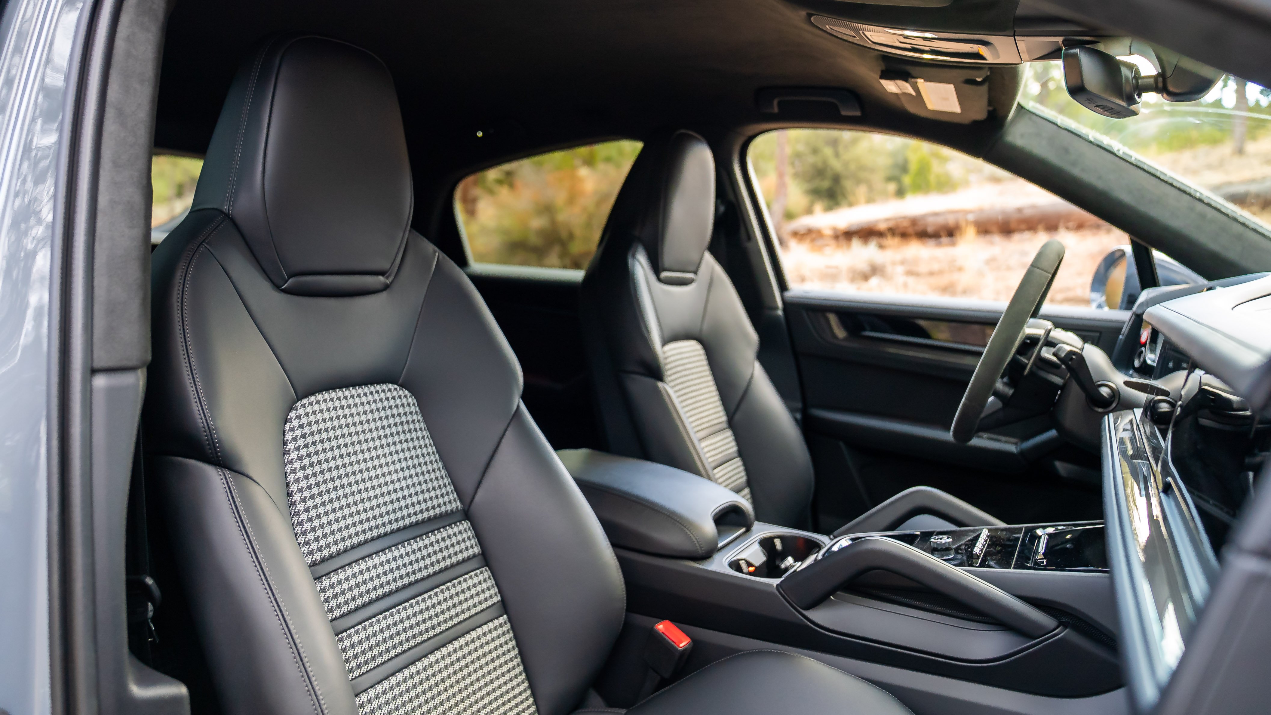 The 2025 Porsche Cayenne GTS