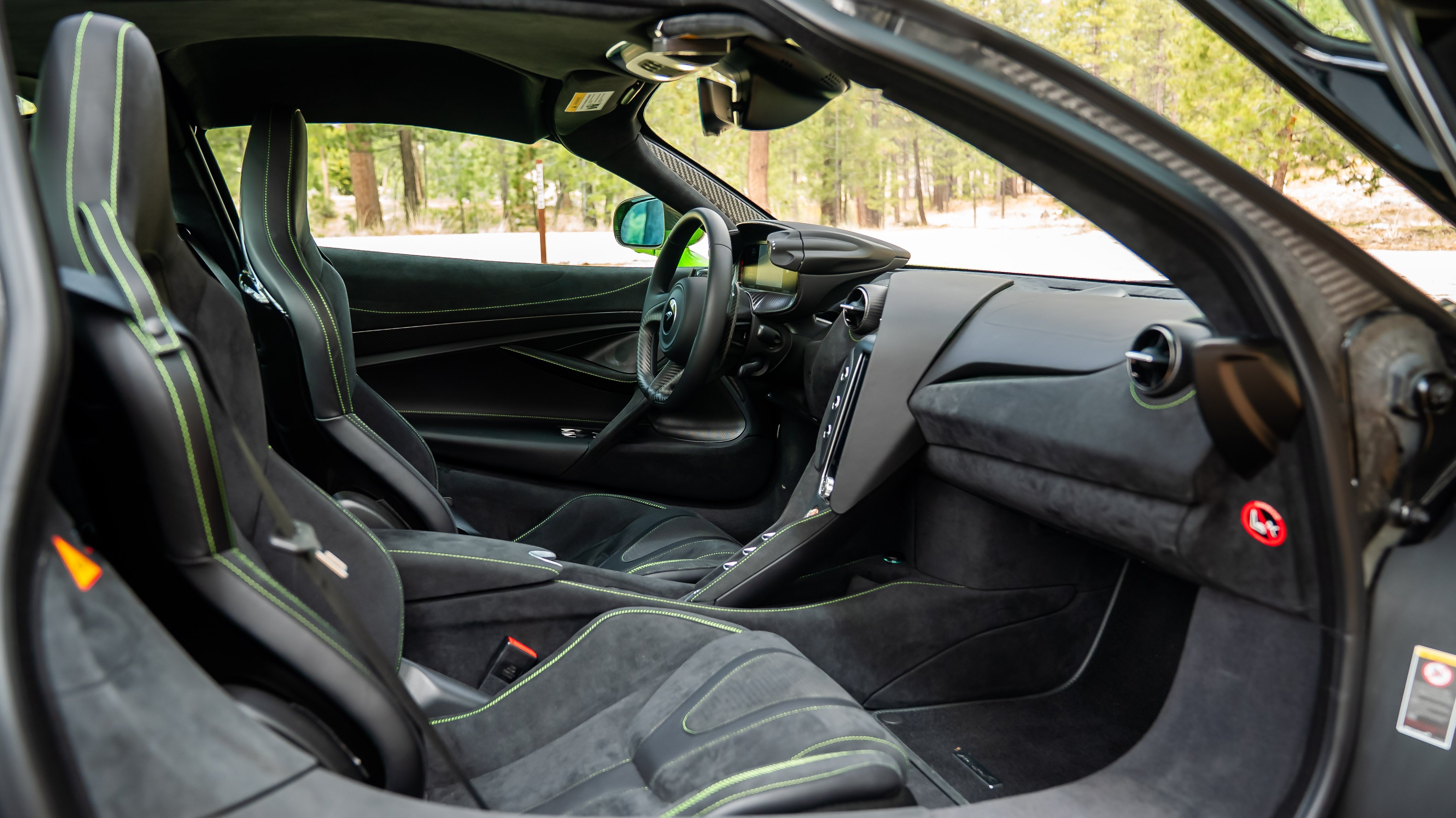 The McLaren 750s