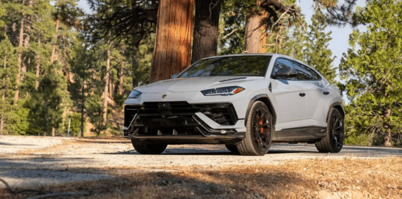 2024 Lamborghini Urus Performante