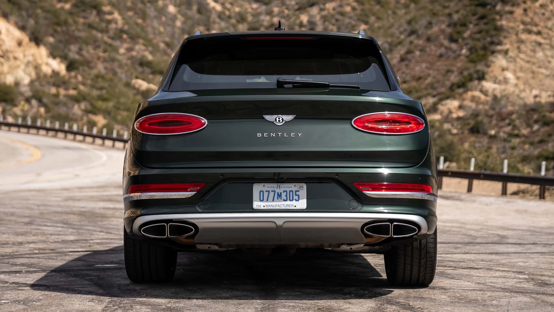 2023-bentley-bentayga-ewb (7)