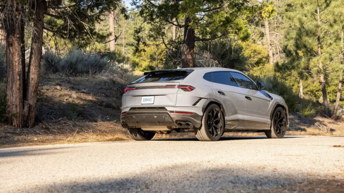 Lamborghini Urus Performante