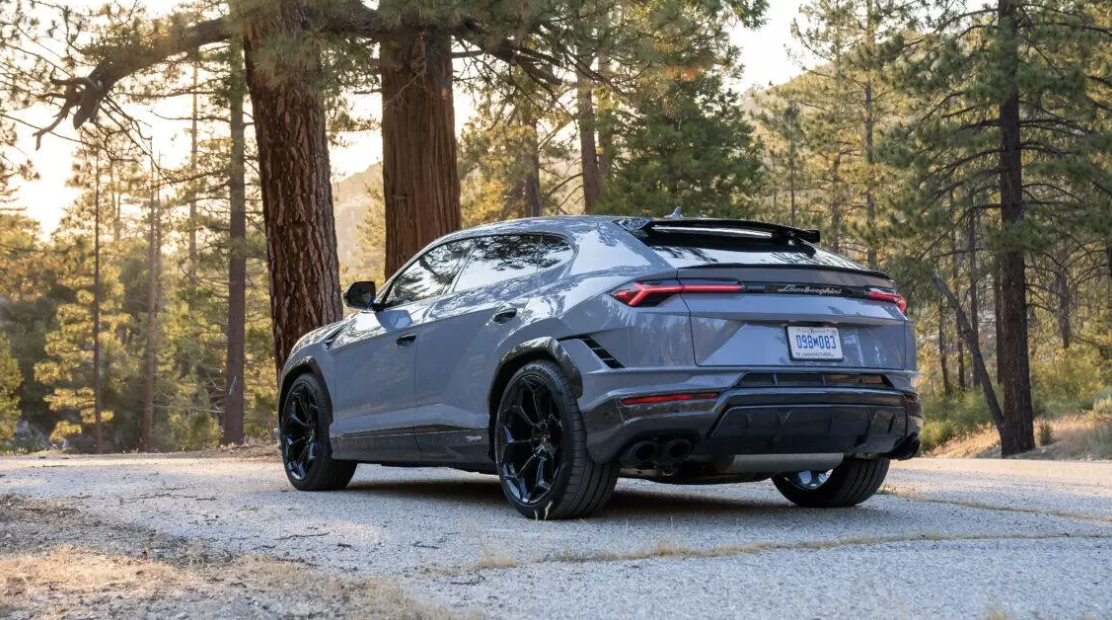 Lamborghini Urus Performante