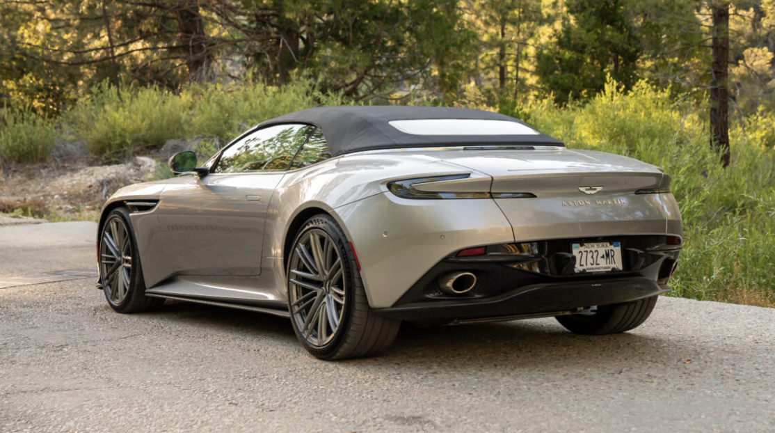 2024 Aston Martin DB12 Volante