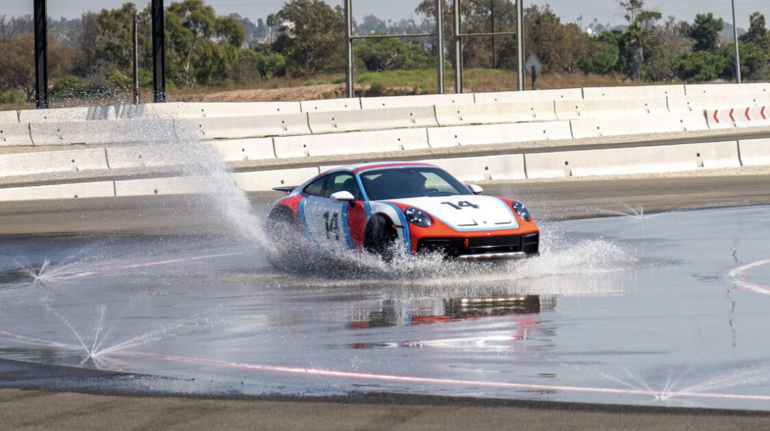 The Porsche 911 Dakar