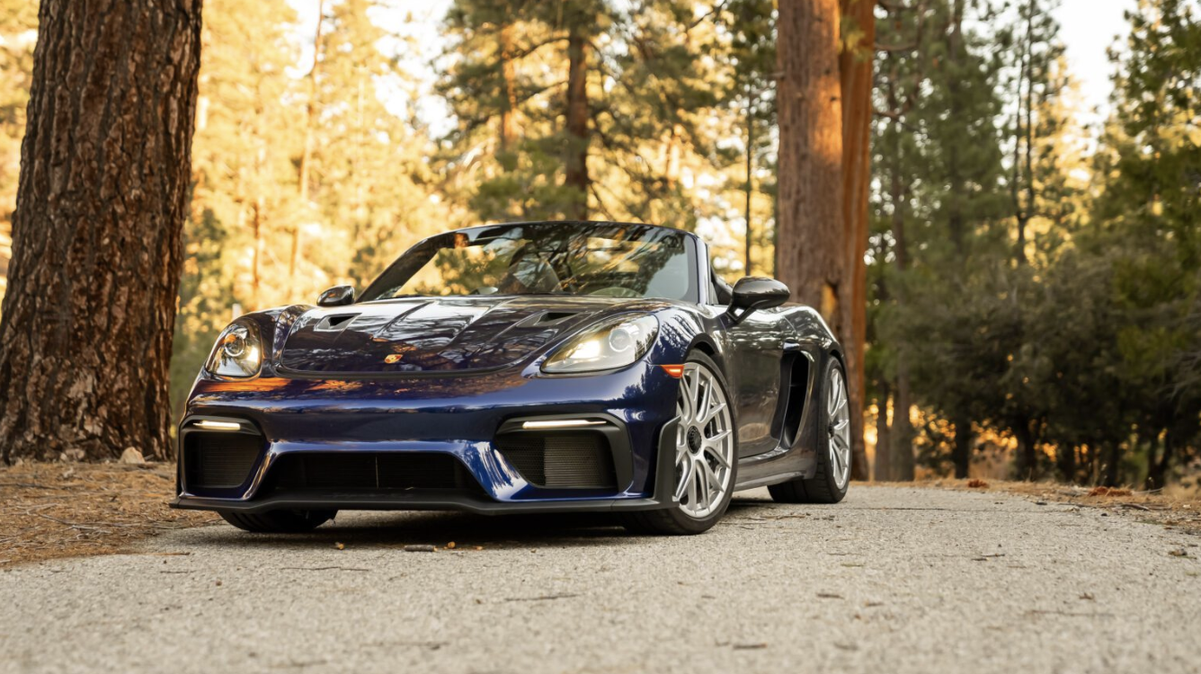 Porsche 718 Spyder RS